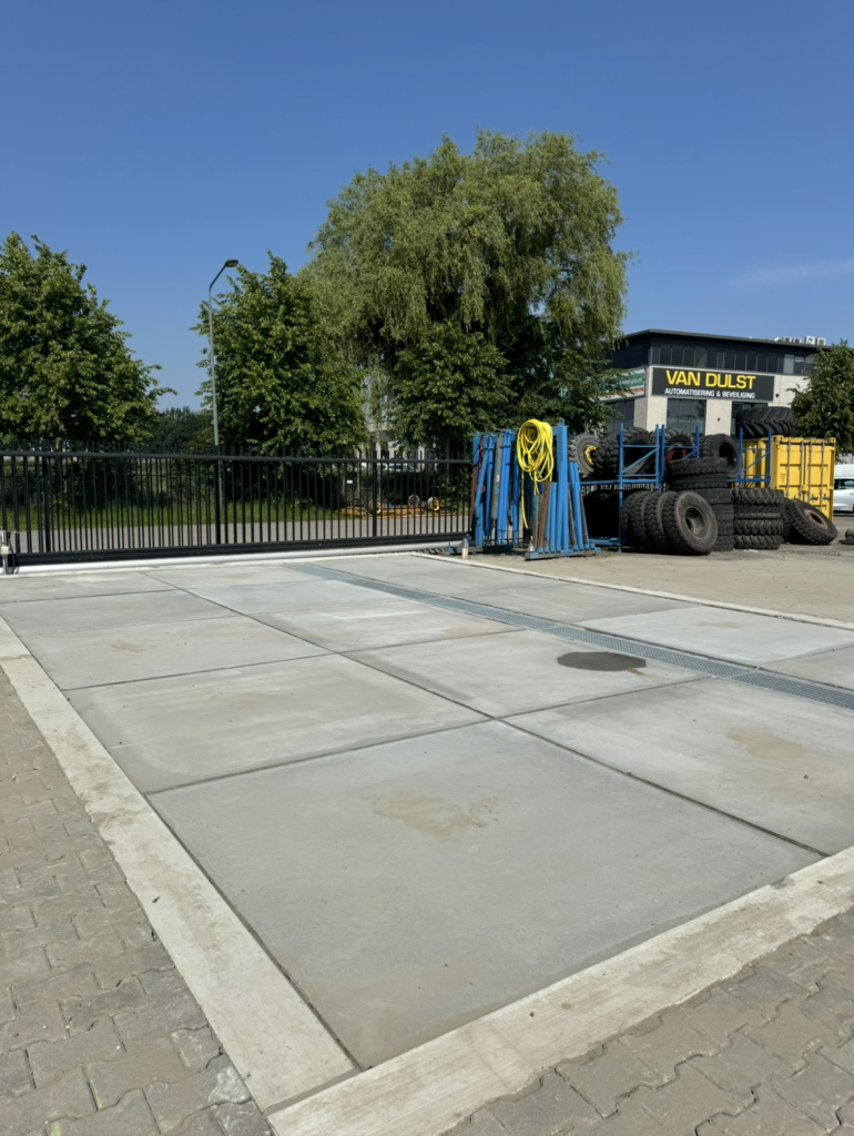 Realisatie was/tankplaats Oosterhout