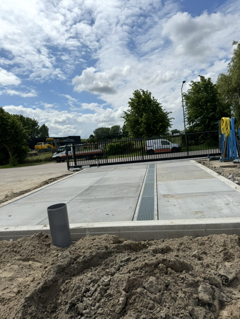 Realisatie was/tankplaats Oosterhout