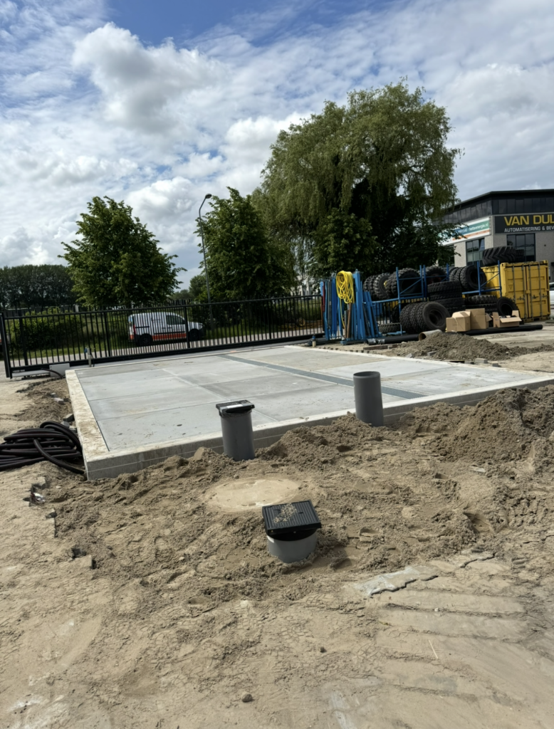 Realisatie was/tankplaats Oosterhout